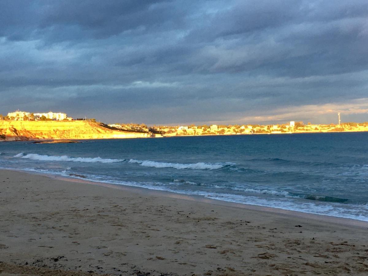 Cosy, Seaview Apartment, Close To Beach And Bars -Edificio Rhin Campoamor Bagian luar foto