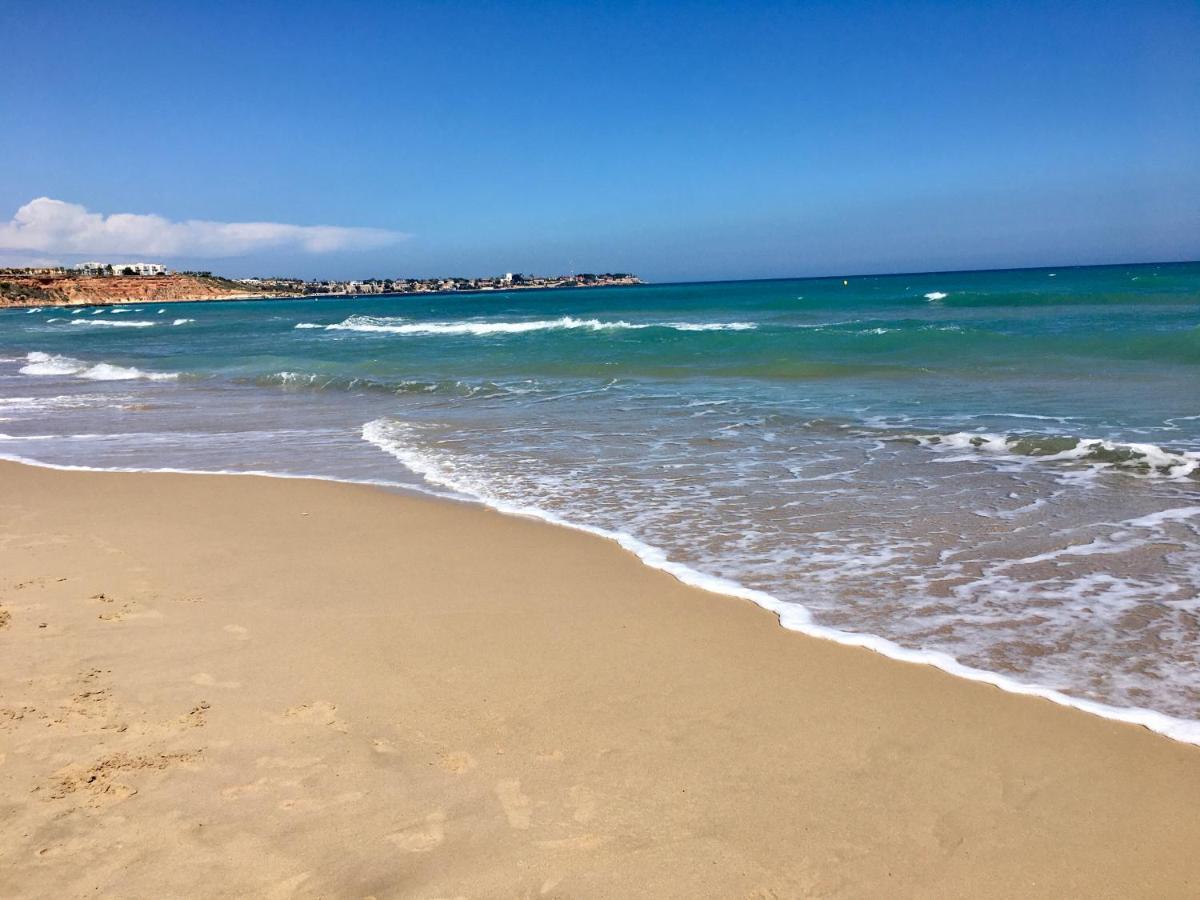 Cosy, Seaview Apartment, Close To Beach And Bars -Edificio Rhin Campoamor Bagian luar foto