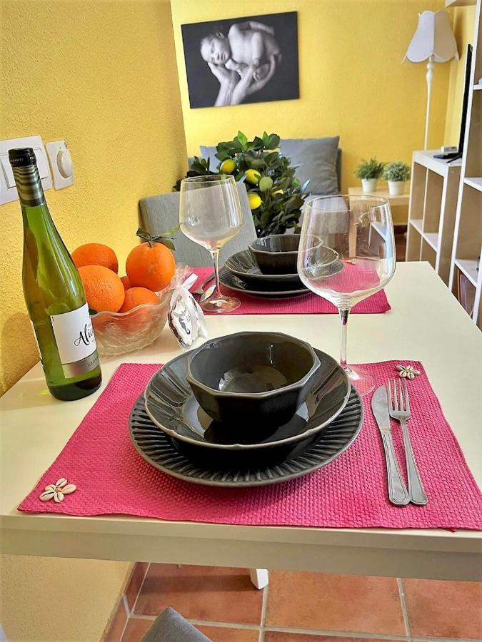 Cosy, Seaview Apartment, Close To Beach And Bars -Edificio Rhin Campoamor Bagian luar foto